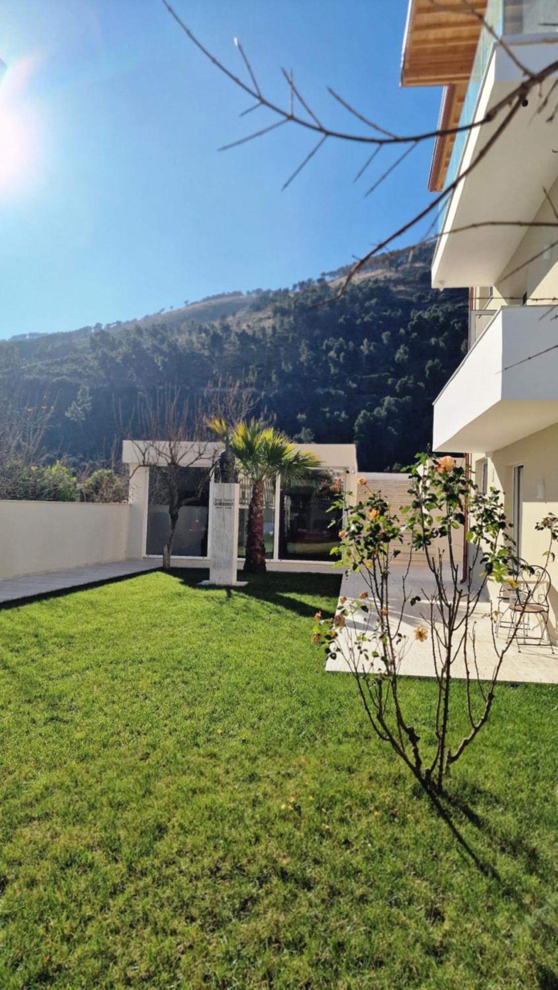 Apartaments Mimani 2 Berat Exteriör bild