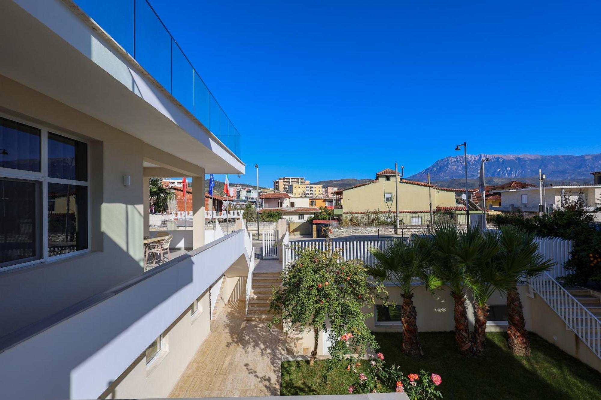 Apartaments Mimani 2 Berat Exteriör bild