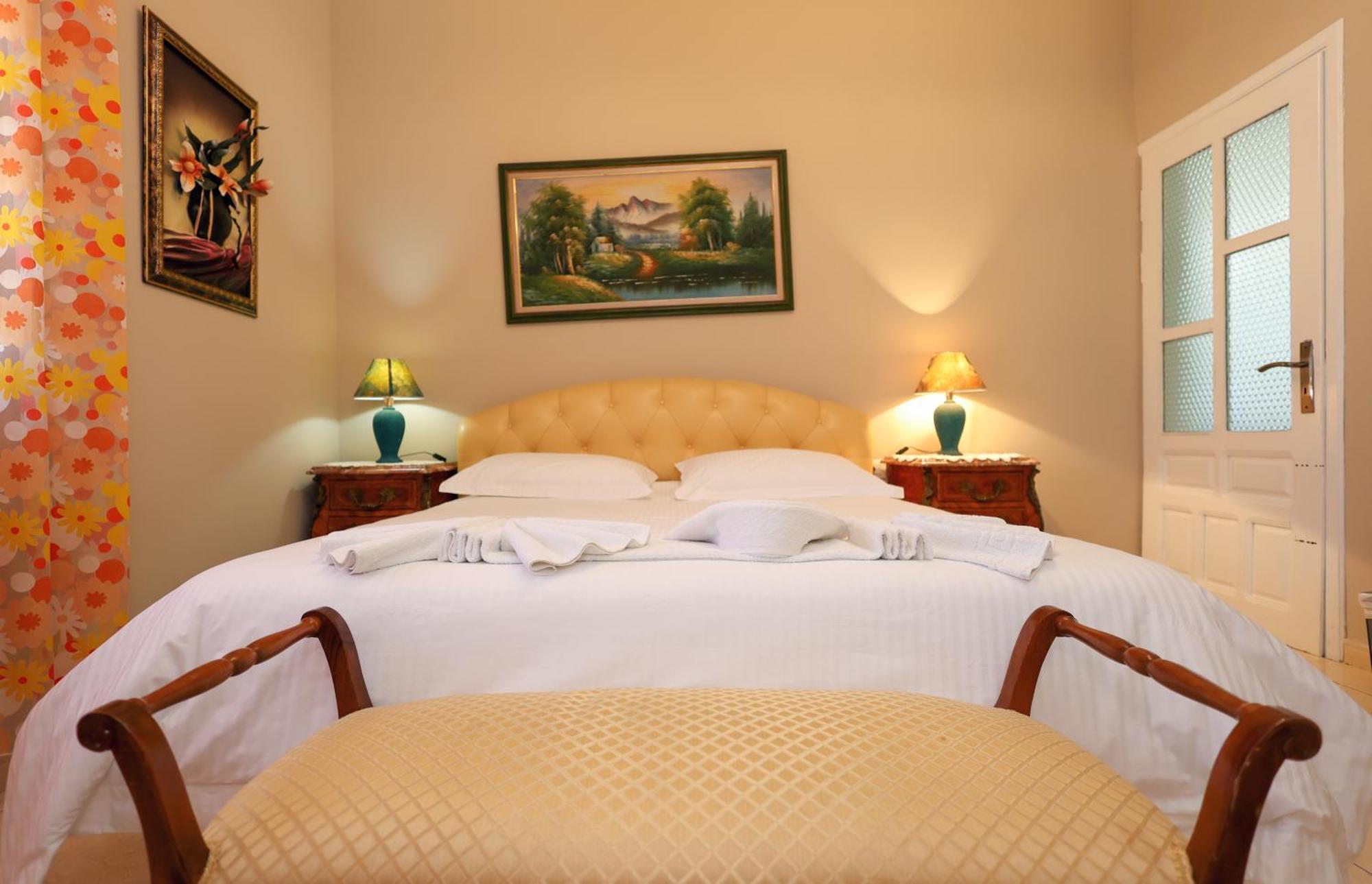 Apartaments Mimani 2 Berat Rum bild