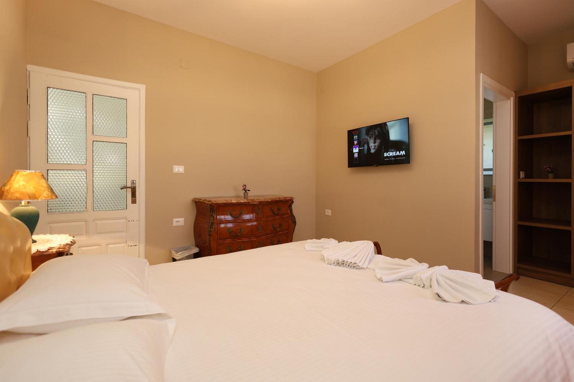 Apartaments Mimani 2 Berat Rum bild